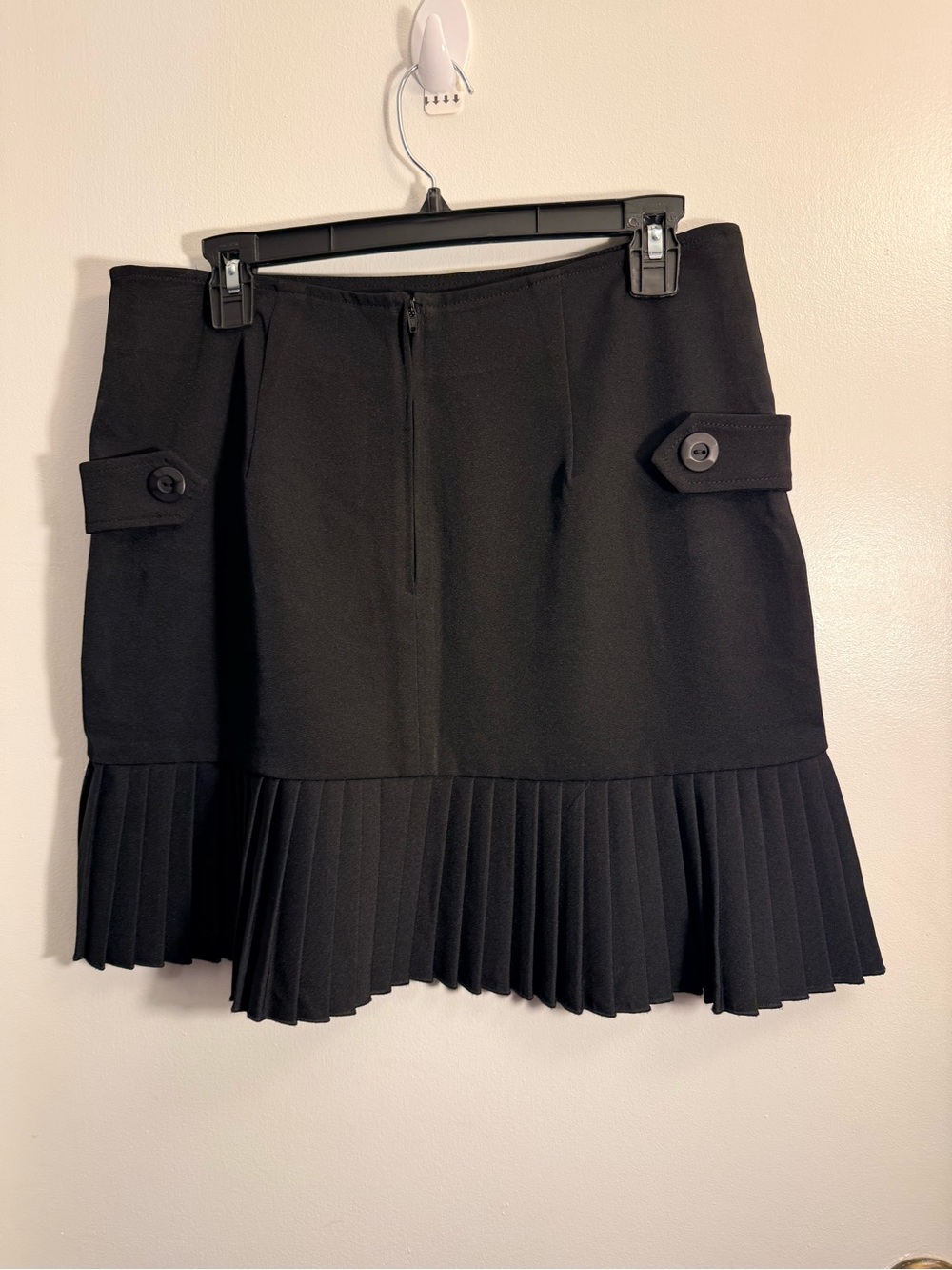 Black Pleated Hem Mini Skirt size 11-12